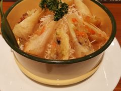 -Chom Cafe and Restaurant