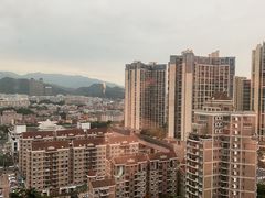 -深圳君逸国际酒店(龙岗横岗塘坑地铁站店)