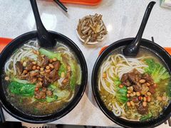 牛腩桂林米粉-龙记桂林米粉店(书城路店)