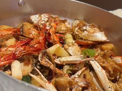 -七欣天香辣蟹火锅(闵行浦江欢乐颂店)
