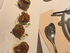 -港丽餐厅(来福士店)