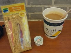 -全家便利店(法华寺街店)