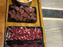 -三侨牛庄(云浮店)