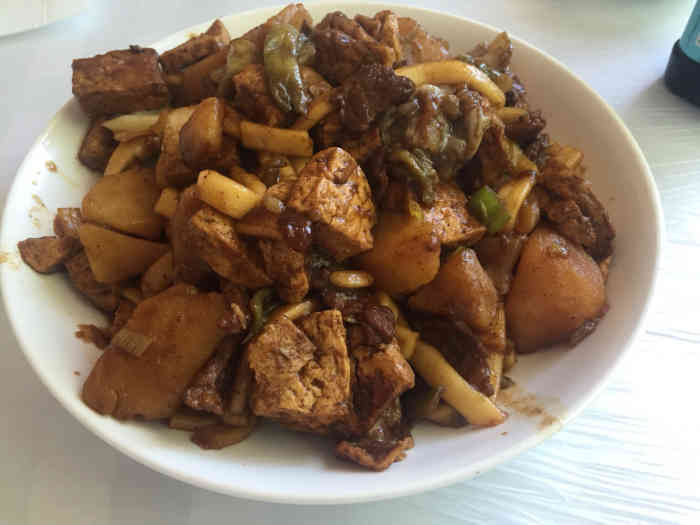 小徐饭店-"似乎是很有名的一家店,在一个小的巷子里,.