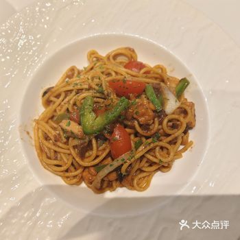 在必胜客享受美味打发时光