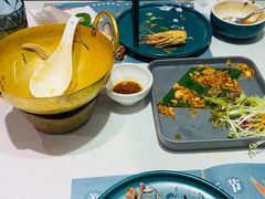 -美奈小馆·越南料理(中航城君尚购物中心店)