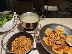 -皖厨·中国徽菜(星河WORLD·COCO Park店)