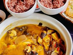 -黔蘑菇四季餐厅(观山湖店)