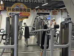 -超鹿运动(达信大厦店)