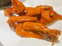招牌乳鸽-虾饺妹·粤式茶餐厅(荟聚店)