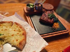 洛奇榴莲披萨-MR.ROCKY洛奇先生RESTAURANT&BAR(宝安壹方城店)