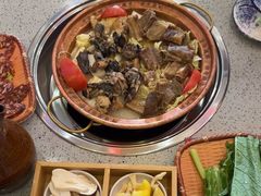 -阿婆情腊排骨火锅(金虹路店)