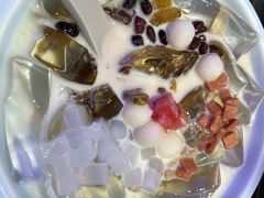 -热火朝天鲜切牛肉火锅(南强街巷店)