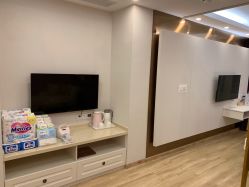 -海豚湾高端月子会所(黄浦店)