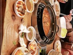 -喇喇排骨火锅·传统韩式脊骨汤(望京西园总店)
