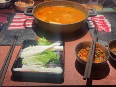 苗岭红酸汤-旺福·贵州酸汤牛肉火锅(陆悦天地店)