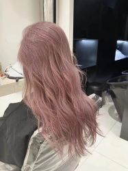 -艾美A·M Hair Salon