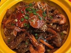 全家福-多嘴超级肉蟹煲(杉杉国潮主题店)