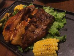 -山港凯悦酒店·BEBA海滩烧烤餐厅酒吧