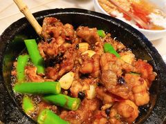 石锅杭椒牛蛙-桂满陇-西湖船宴(西单大悦城店)