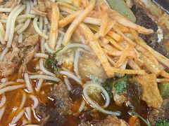 -在巷子里的烤肉店·螺蛳粉烤鱼·牛蛙(和美城店)