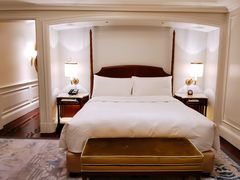 -广州富力丽思卡尔顿酒店