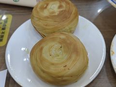 香酥牛肉饼-西安贾三灌汤包·回坊小吃·清真炒菜(北院门总店)