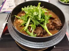 猪脚牛肋条煲-济扶岛韩国海鲜汤제부도 해물탕(望京店)