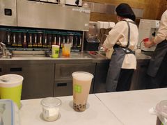 -奈雪的茶(宝龙一城店)