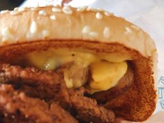 -麦当劳(展览路店)