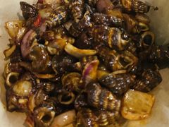 -东海岸人工湖美食村