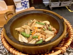 荷塘月色-南京大牌档(凯德大峡谷店)