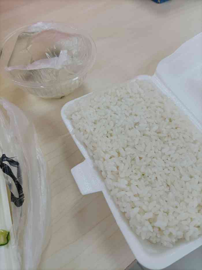 神舟快餐-"神舟快餐外卖点了小份黄焖鸡 一盒米饭,蛋.