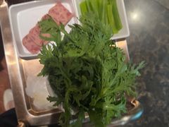 -七欣天香辣蟹火锅(上海银亿滨江店)