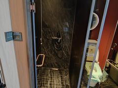 -爱舍海岸酒店(香港中路五四广场店)