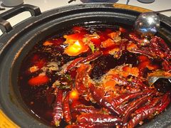-爱你您·自家鱼塘·活水喷泉鱼火锅(八里店)