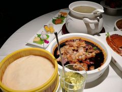 -贝勒爷·酥不腻烤鸭