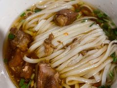 -矮子粉店1985·长沙米粉(湘春路店)