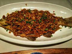 干烧武昌鱼-莲餐厅·湖北菜·藕汤是头牌(愚园路店)