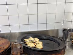 -黄阿姨锅贴大王(万航渡路店)