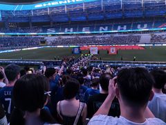 -上海体育场