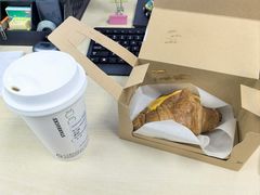 -星巴克(北京三里河东路店)