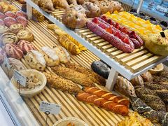 -焙丽拾光(麦凯乐直营店)