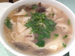 -萧记三鲜烩面美食城(郑汴路店)