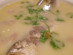 -鹿港小镇经典老上海菜(长乐路店)