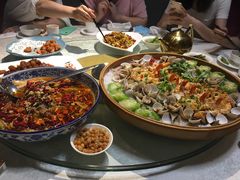 -四海一家自助餐(益田假日广场店)