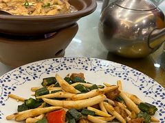 藕尖炒猪爽肉-围龙屋客家食府(福田店)