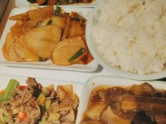 -老乡鸡(上海白玉兰广场店)