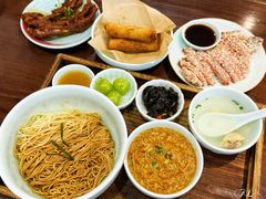 蟹粉黄金捞面-蟹上黄·蟹黄面·江南糖水(人民广场店)