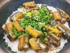 招牌黄鳝煲仔饭-红星光发煲仔饭(大石街店)